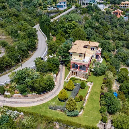 Villa Pera *