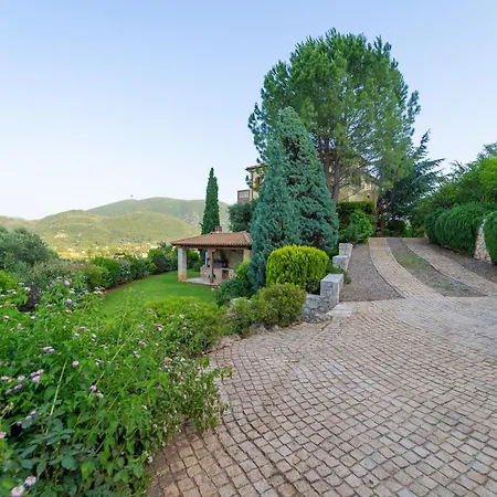 Pera Villa Pondi